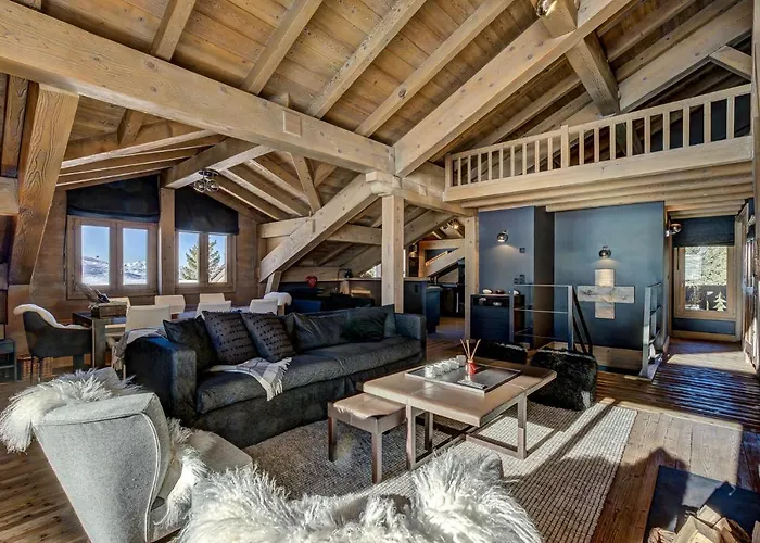 Luxurious Ski-in Ski-out Duplex On Slope Daire Courchevel
