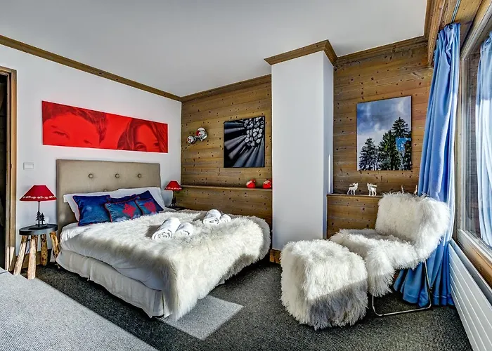 Luxurious Ski-in Ski-out Duplex On Slope *