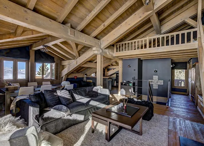 Luxurious Ski-in Ski-out Duplex On Slope 谷雪维尔