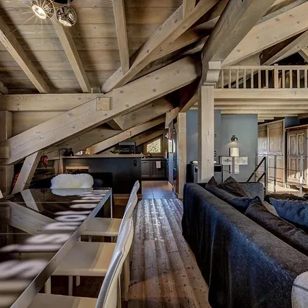 Luxurious Ski-in Ski-out Duplex On Slope Lägenhet Courchevel